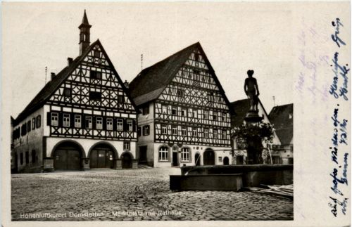 Dornstetten, Marktplatz mit Rathaus