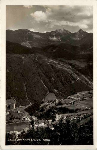 Ladis mit Karlspitze