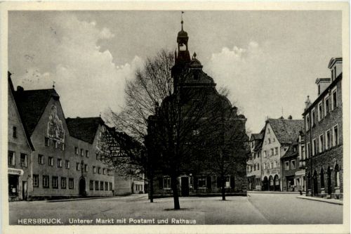 Hersbruck, Unterer Markt mit Postamt und Rathaus