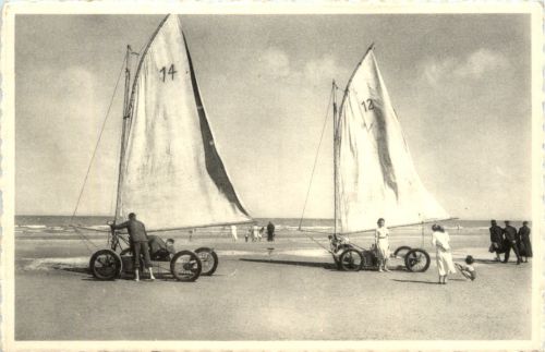 Westende - Chars a voile