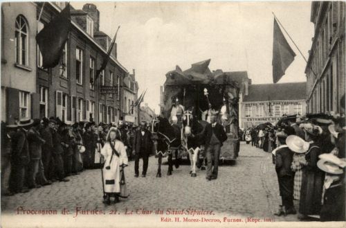 Procession de Furnes - La Char du Saint Sepulcre