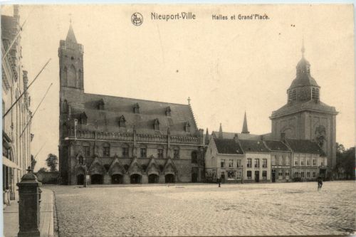 Nieuport-Ville - Halles et Grand Place