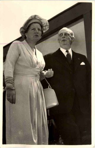 Bezoek von Koningin Juliana de Nederland
