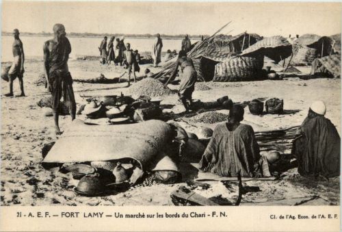 Fort Lamy - Un marche sur les bords du Chari