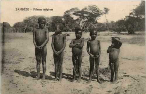 Zambeze - Fillettes indigenes