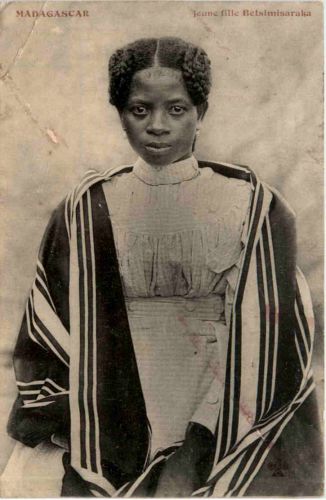 Madagascar - Jeune fille Betsimisaraka