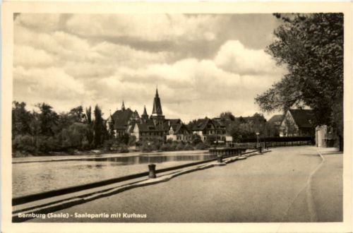 Bernburg/saale, Saalepartie mit Kurhaus