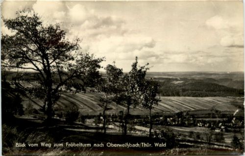 Blick vom Weg zum Fröbelturm nach Oberweissbach