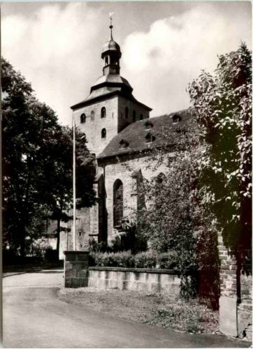 Neuenheerse, Stiftskirche