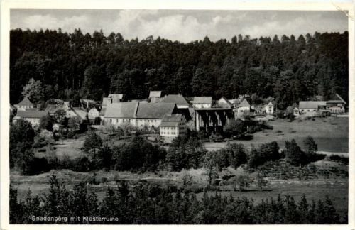 Gnadenberg mit klosterruine