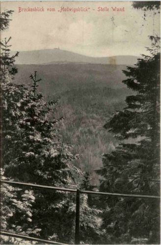 Brockenblick vom Hedwigsblick, Steile Wand