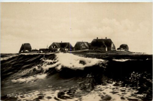 Hallig im Sturm
