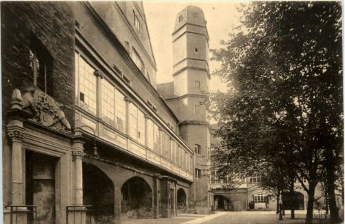 Cöthen, Schlosshof mit Ludwigs-Gymnasium