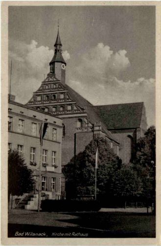 Bad Wilsnack - Kirche mit Rathaus