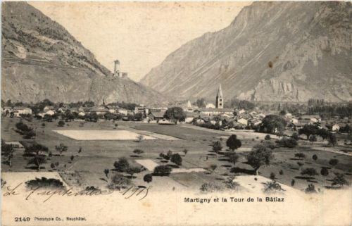 Martigny et la Tour de la Batiaz