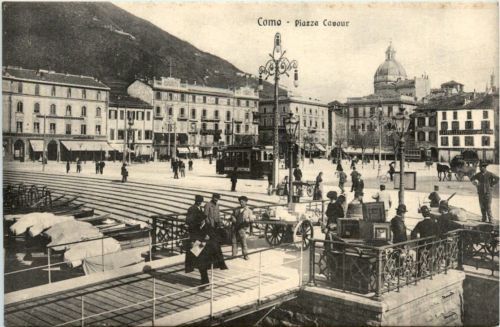 Como - Piazza Cavour