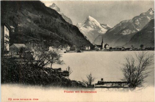 Flüelen mit Bristenstock