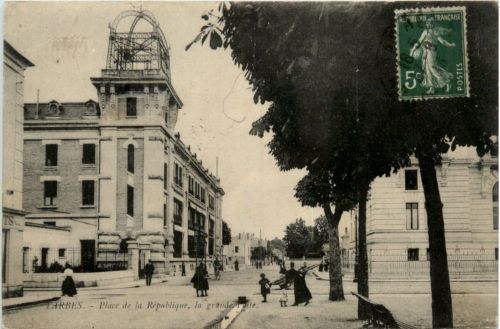 Tarbes - Place de la Republique