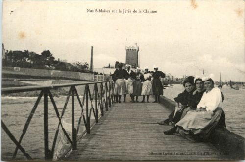 Nos Sablaises sur la Jetee de la Chaume