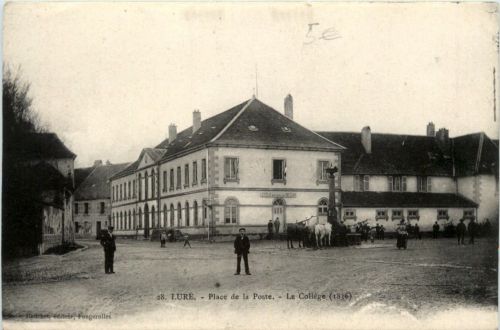 Lure - Place de la Poste