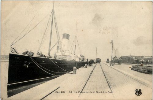 Calais - Le Paquebot Nord a Quai