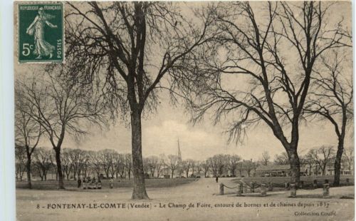 Fontenay le Comte - Le Champ de foire