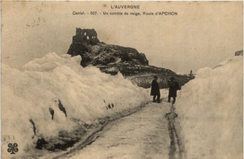 Cantal - Un comble de neige
