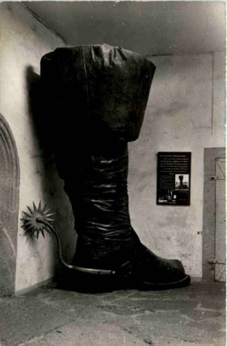 Döbelner Riesenstiefel, Leisnig