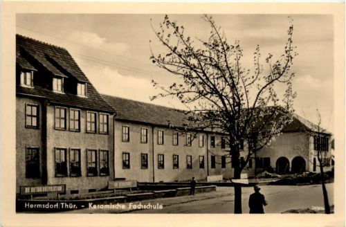 Hermsdorf, Keramische Fachschule