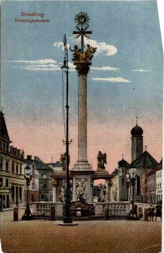 Straubing, Dreifaltigkeitssäule