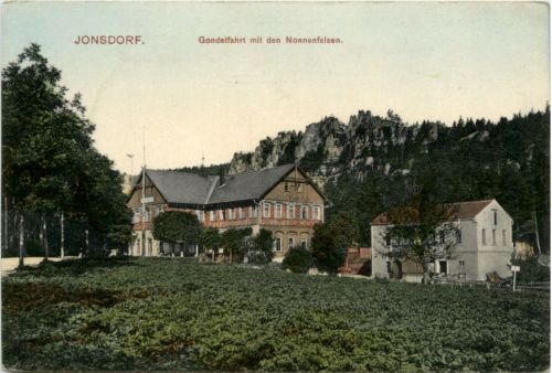 Jonsdorf, Gondelfahrt mit den Nonnenfelsen