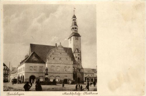 Gardelegen, Marktplatz-Rathaus