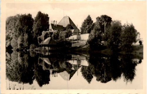 Grillenburg, Gondelteich mit Els-Fenske-heim