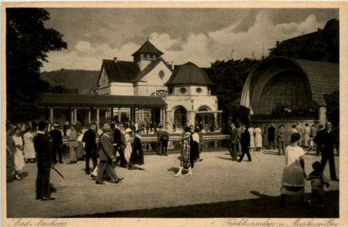 Bad Nauheim, Trinkkuranlage mit Musikpavillon