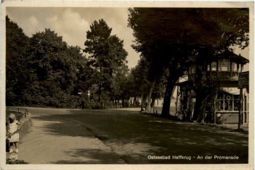 Ostseebad Haffkrug, an der Promenade