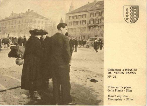 Sion - Foire sur la place de la Planta