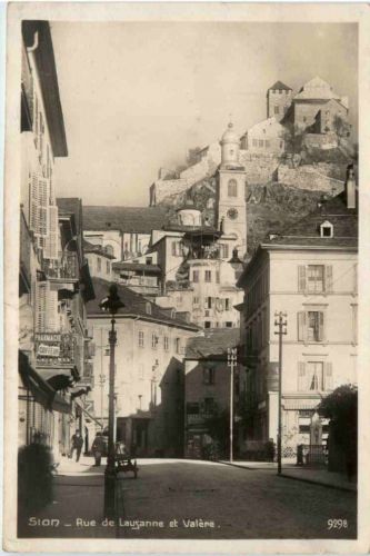 Sion - Rue de Lausanne et Valere