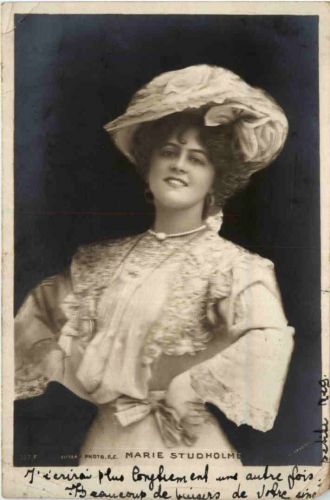 Frau - Woman - Marie Studholme