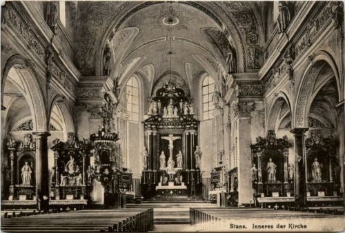 Stans - Inneres der Kirche