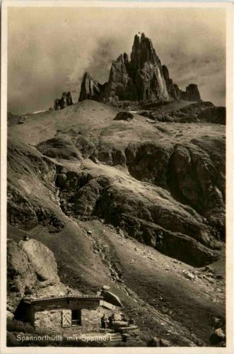 Spannorthütte mit Spannort