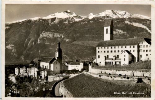 Chur - Hof mit Calanda