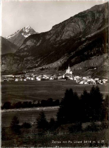 Zernez mit Piz Linard