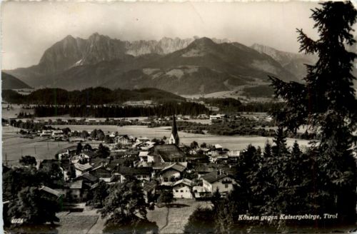 Kössen gegen Kaisergebirge