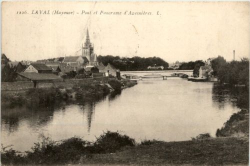 Laval, Pont et Panorama dÀvesnieres