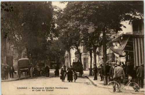 Cognac, Boulevard Denfert-Rochereau et Cafe du Chalet
