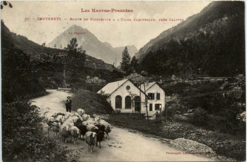 Les Hautes-Pyrenees, Cauterets