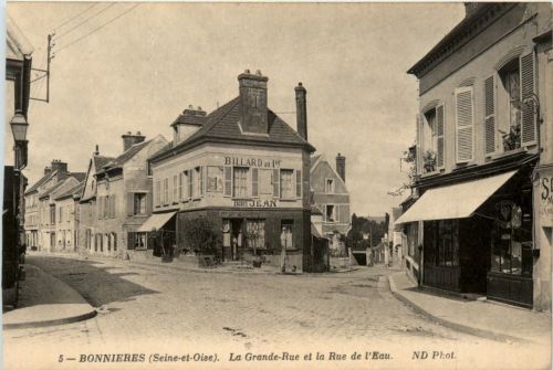 Bonnieres, La Grande-Rue et la Rue de LÉau