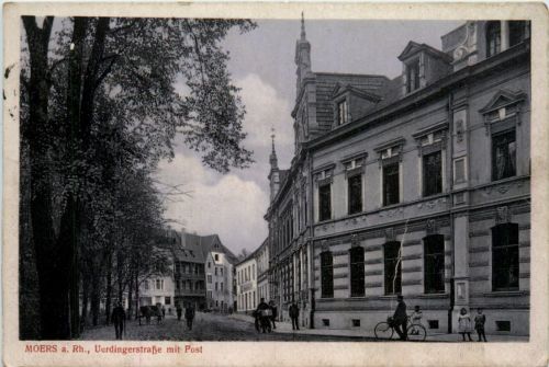 Moers a.Rh., Uerdingerstrasse mit Post