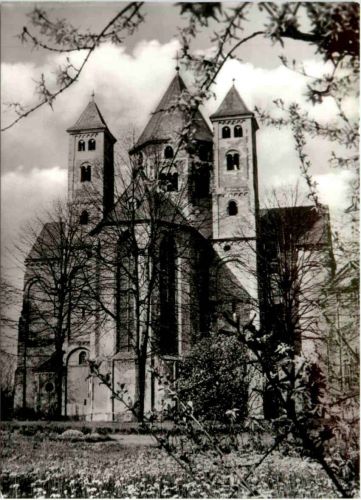 Missionshaus Knechtsteden, Ostchor der Abteikirche