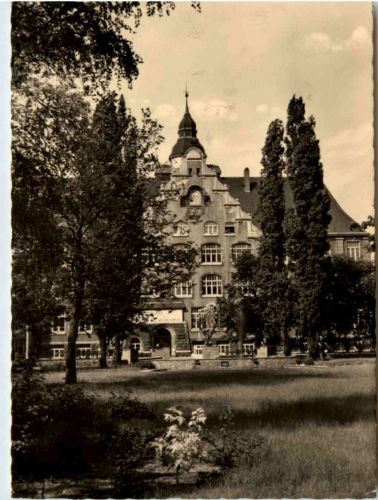 Riesa Elbe, Friedrich-Engels-Oberschule